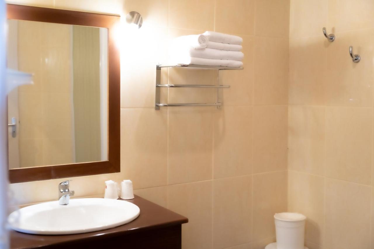 Hôtel Mar I Cel&Spa Canet-en-Roussillon Buitenkant foto